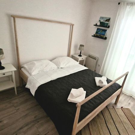 Apartments Lukas Novi Vinodolski Bagian luar foto